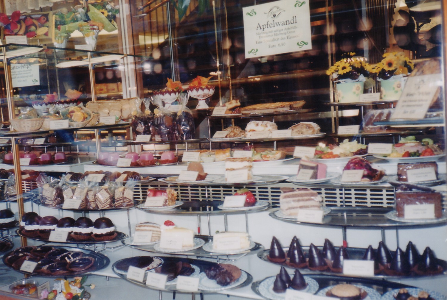 Linz Pastries