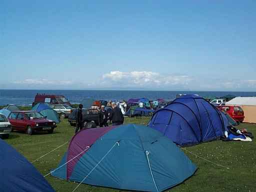 CAMPING