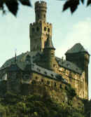 castle1.jpg (1308775 bytes)