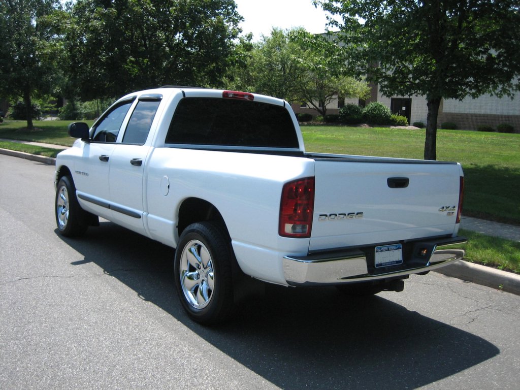 Dodge-Ram-03-2