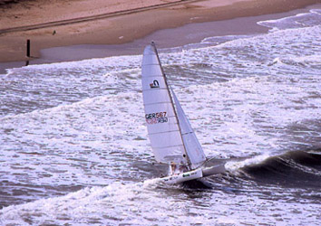Inter 20 crossing the surf at Round of Texel 1999