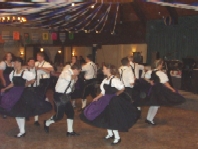 Maneuvering in for the catch in the Schnacklplattler