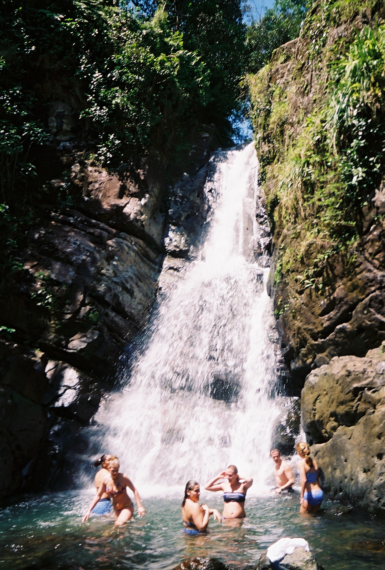 RSC_in_LaMina_waterfall