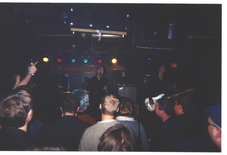 Crowd at Howards Club H