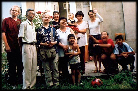 Jori, Manas, Tukuna, Saadat, Tamara, Kanibek, Akantai, Aselka Narkis, Isa and Iskander