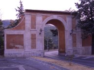 Porta Napoli - L'Aquila - Abruzzo - Italia