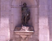 Piazza Regina Margherita  - L'Aquila - Abruzzo - Italia