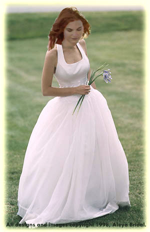 /user/dress_grass1.jpg