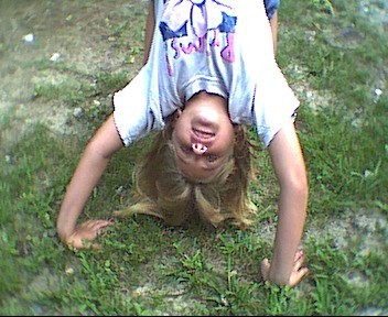 UPSIDEDOWN KRICKET
