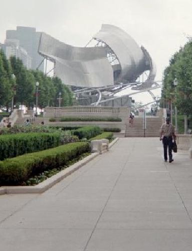 MILLINEUM PARK