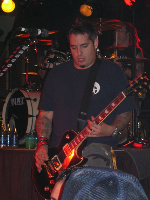 Chris D. of Saliva