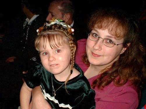 DanielleMommy.jpg (62930 bytes)