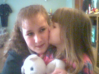 mommyandDanielle2.jpg (78663 bytes)