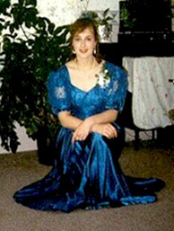satinprom1.jpg (21681 bytes)