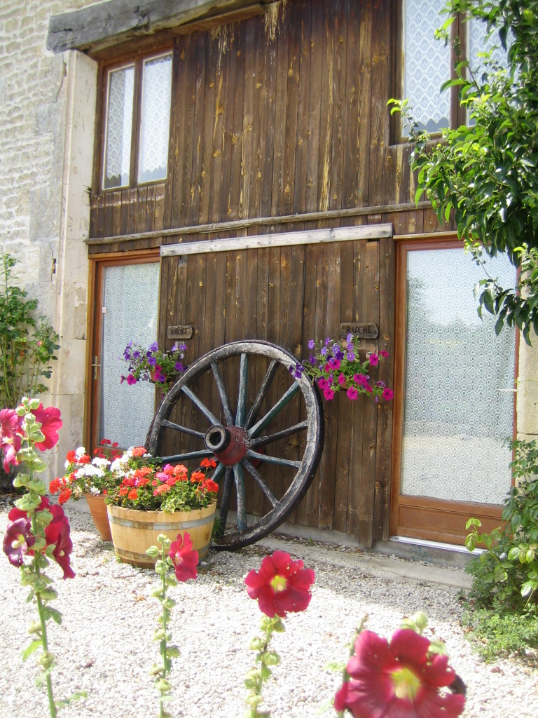 Ruche and Horloge Cottages