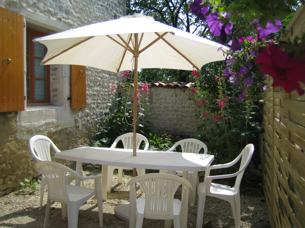 all have their own outdoor eating areas