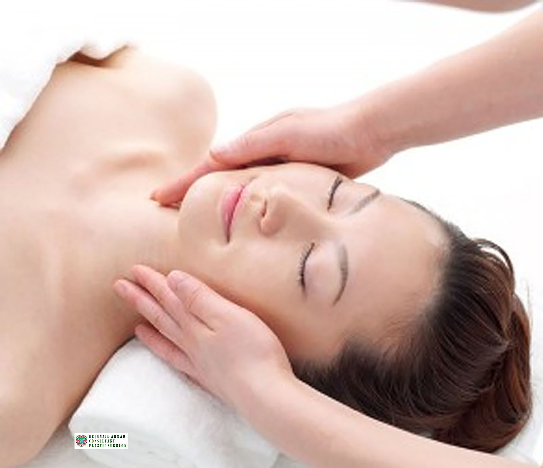 Chemical Peels and Medicated Facial in Lahore