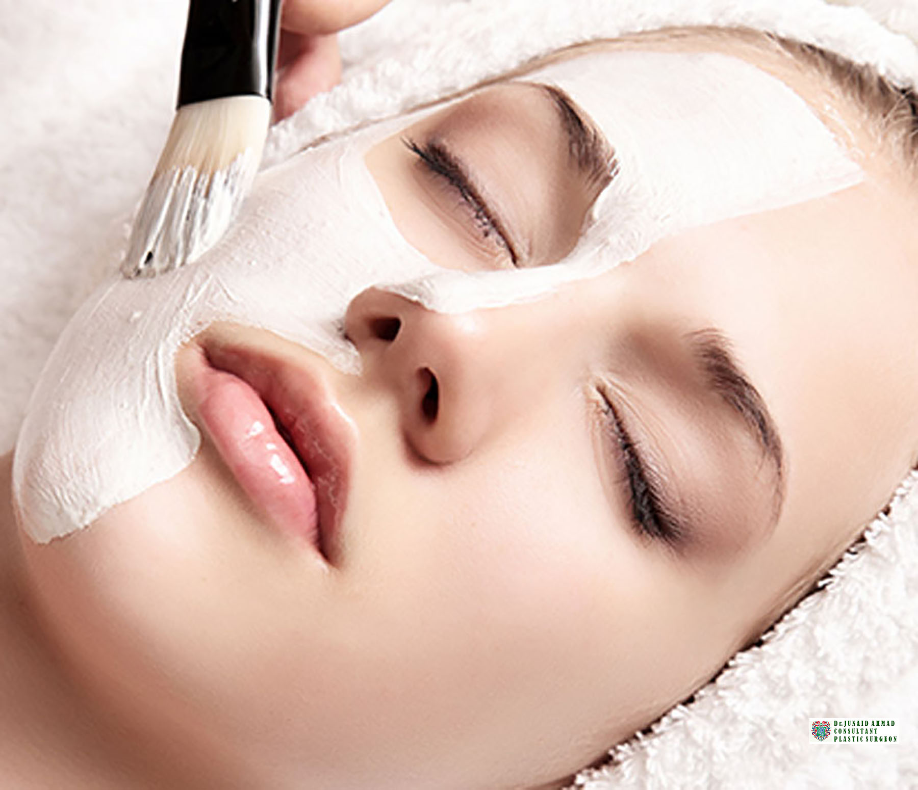Chemical Peels and Medicated Facial in Lahore