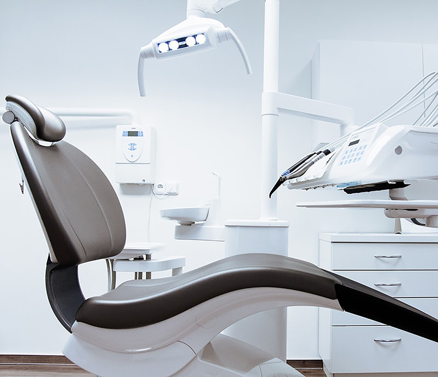 Cosmetic Surgery by Dr Junaid Ahmad Best Plastic Surgeon in Lahore