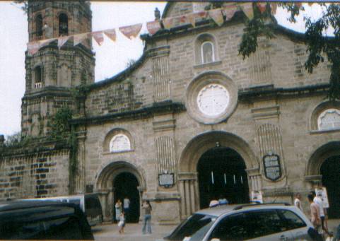 Glance at Barasoain Church