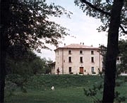La Locanda vista dal bosco