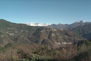 dalla panoramica di Leivi veduta dell'entroterra