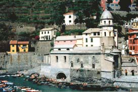 La Chiesa veduta dall'esterno
