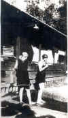 2swim.jpg (72715 bytes)