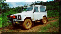 D90 with Land Rover "identity". Where's the nearest car wash before this thing dries out!