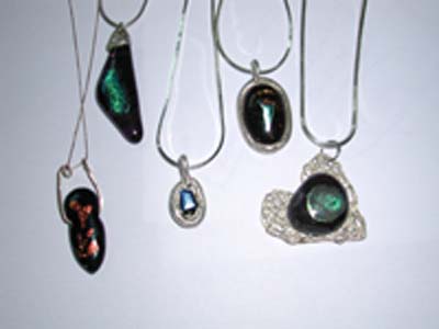 PENDENTS