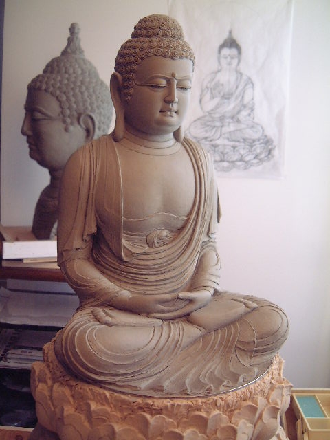 Seated Shakyamuni Bu�ha in the gesture of dhyanamudra