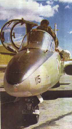 AeroMachi020012.jpg (12980 bytes)