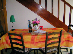 La cuisine - la table