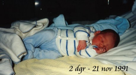 2 dagar gammal - 21 nov 91