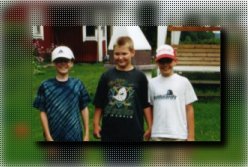 Robin, Rickard och Martin sommaren 2001