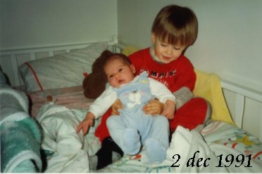 P� min 2-�rsdag fick jag h�lla i Martin f�r f�rsta g�ngen. Det var j�ttekul och sp�nnande!