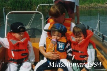 Jag, Martin, Elisa och Elisas son Linus ska �ka b�t