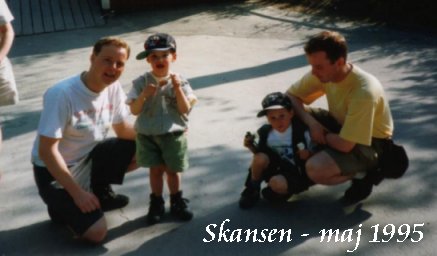 P� Skansen med mamma, Martin, Fredde och Christer. H�r �r alla utom mamma, som fick h�lla i kameran