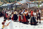 Baile aut�ctono en Vidal