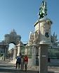 la plaza del comercio: la familia entera