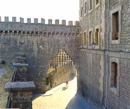 la muralla del casco viejo