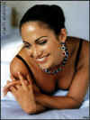 jlo13.jpg (37039 bytes)