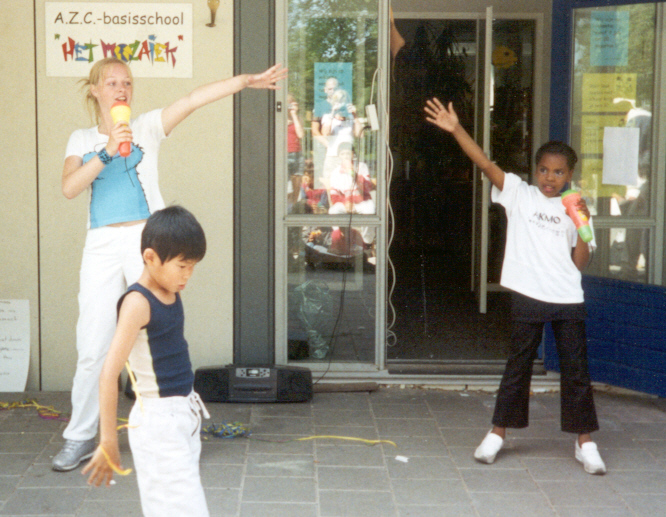 Juli 2001