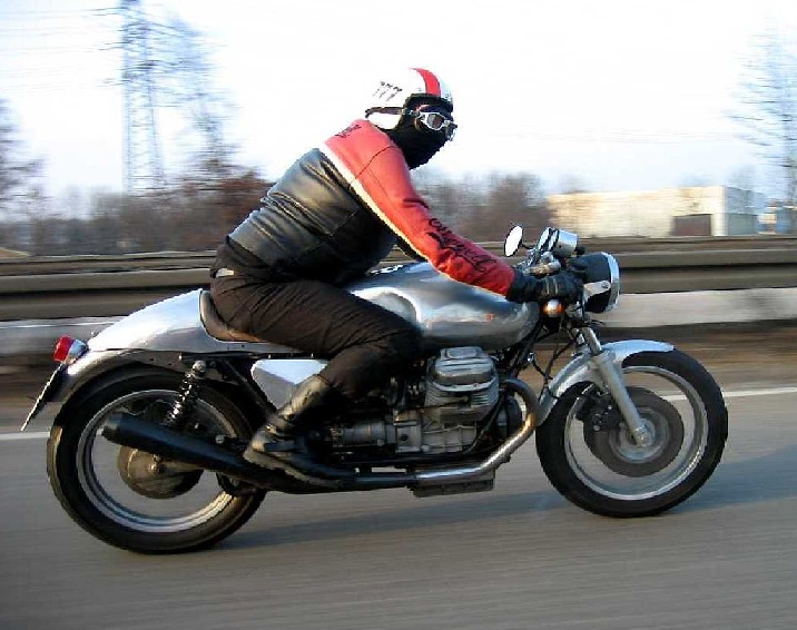 Guzzi Cafe Racer Jochen Sander