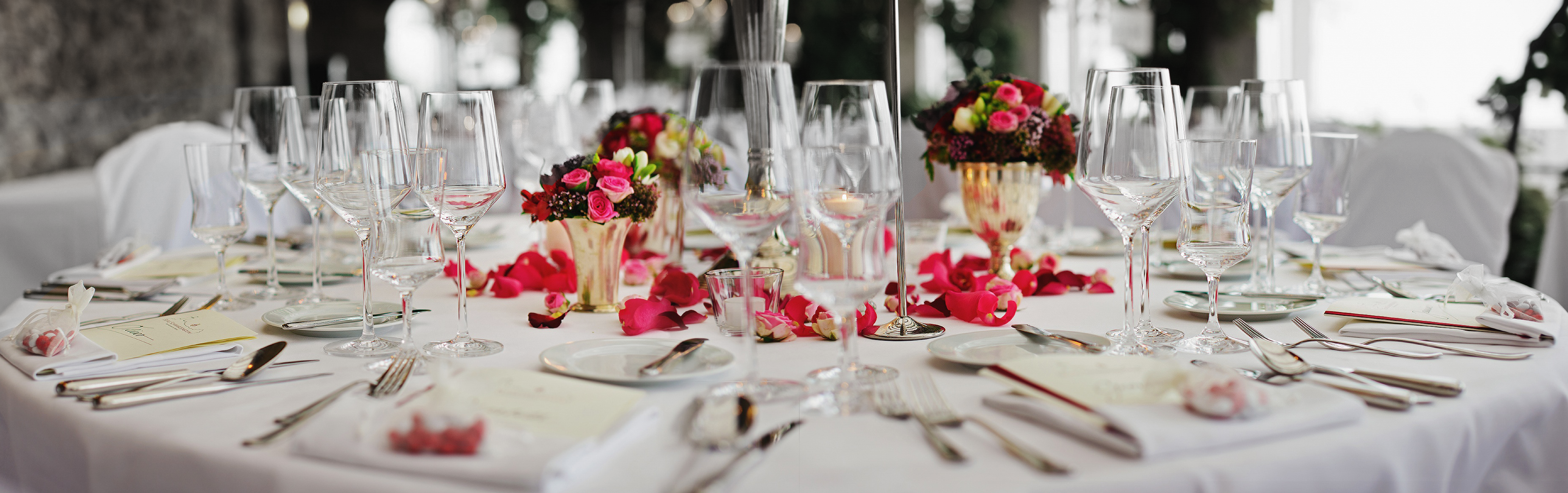 wedding table setting