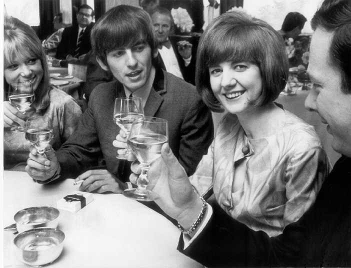 A toast in the greeting party