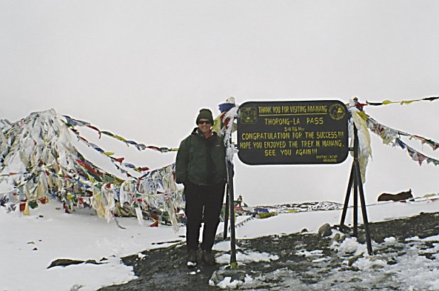 Lesley on Thorung La