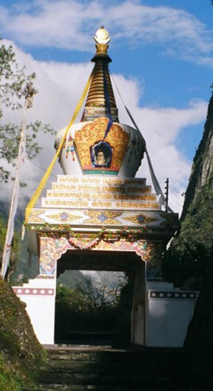 The beautiful chorten at Chame