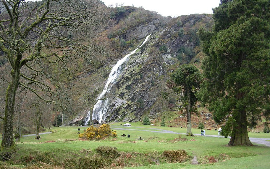 Powers Court Falls