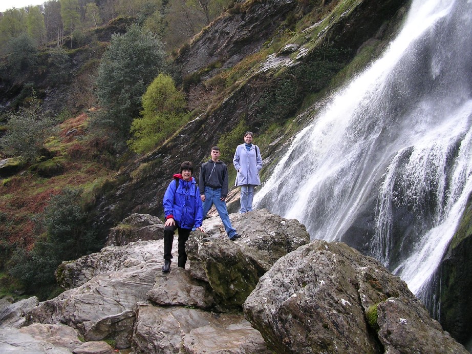 Deb, Julia and Kevin at base of Falls